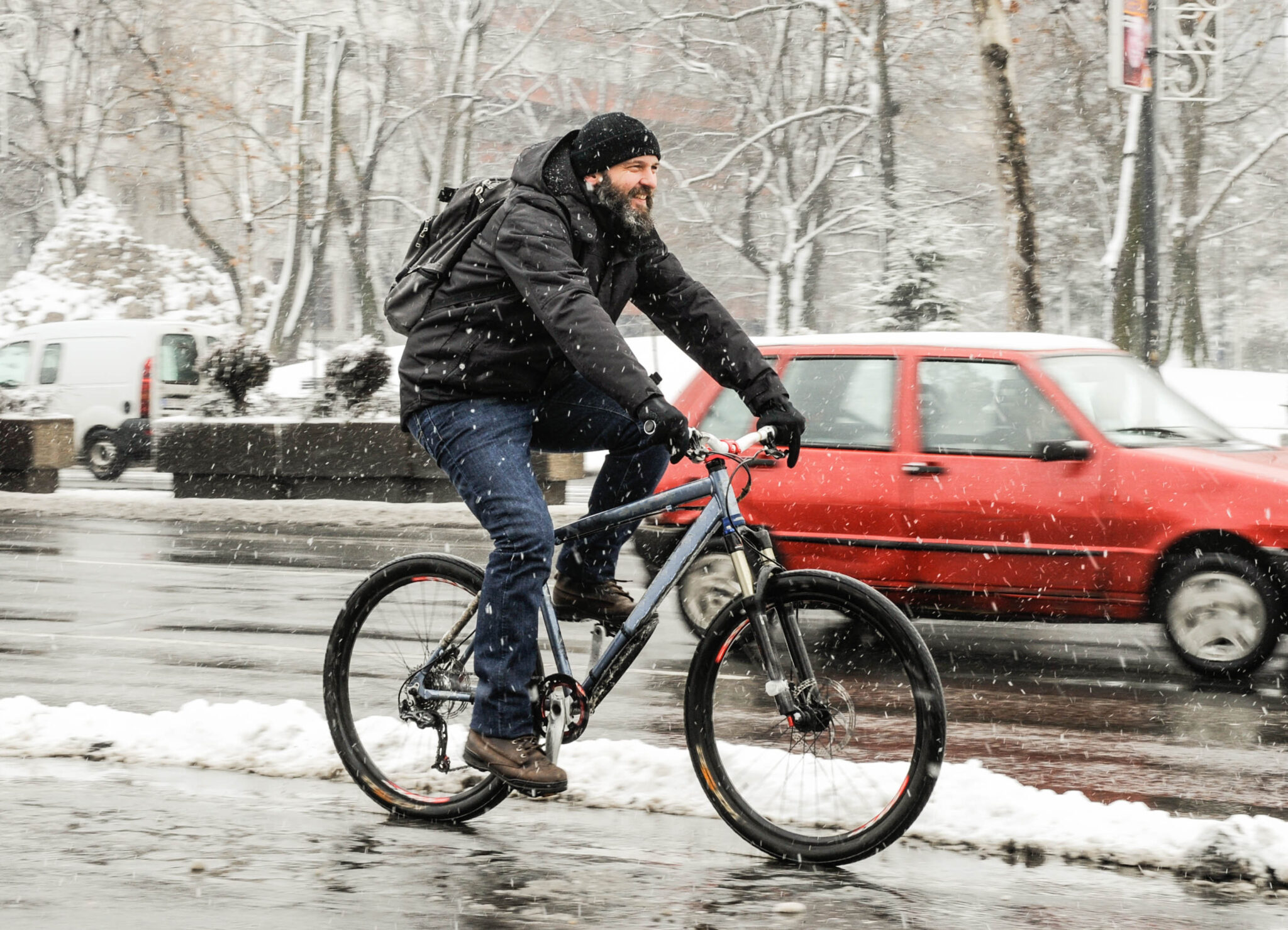 Bike commuting in the winter | Staying warm and safe